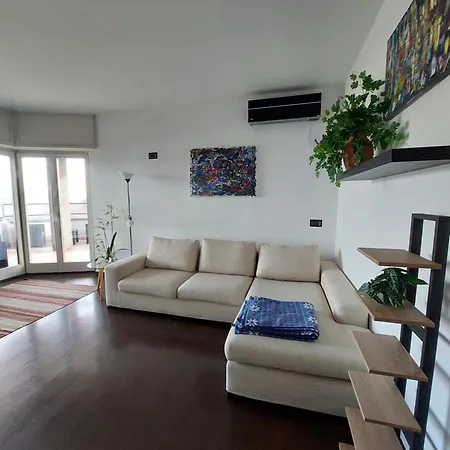 Panoramic Apartamento Dormelletto