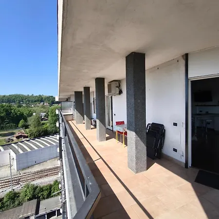 Panoramic Lägenhet Dormelletto